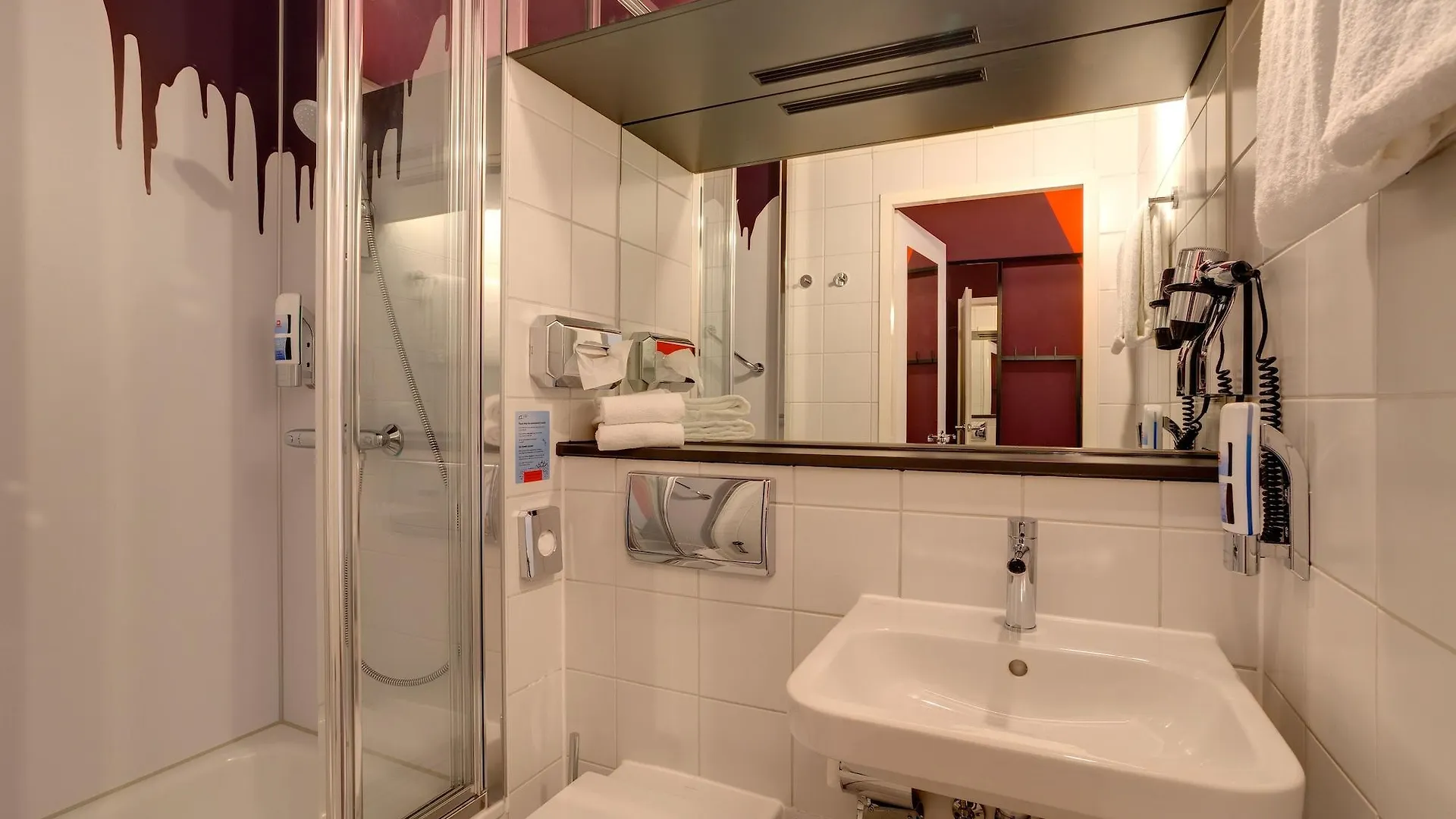 Meininger Hotel Leipzig Hauptbahnhof