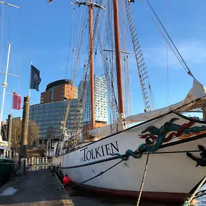 https://segelschiff-jr-tolkien.hamburg-hotels-de.com