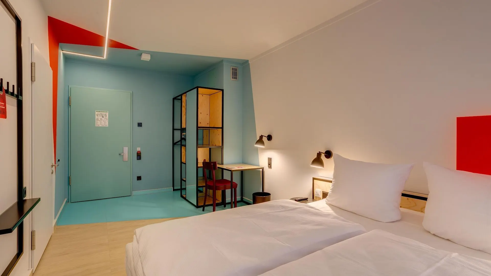 Meininger Hotel Leipzig Hauptbahnhof