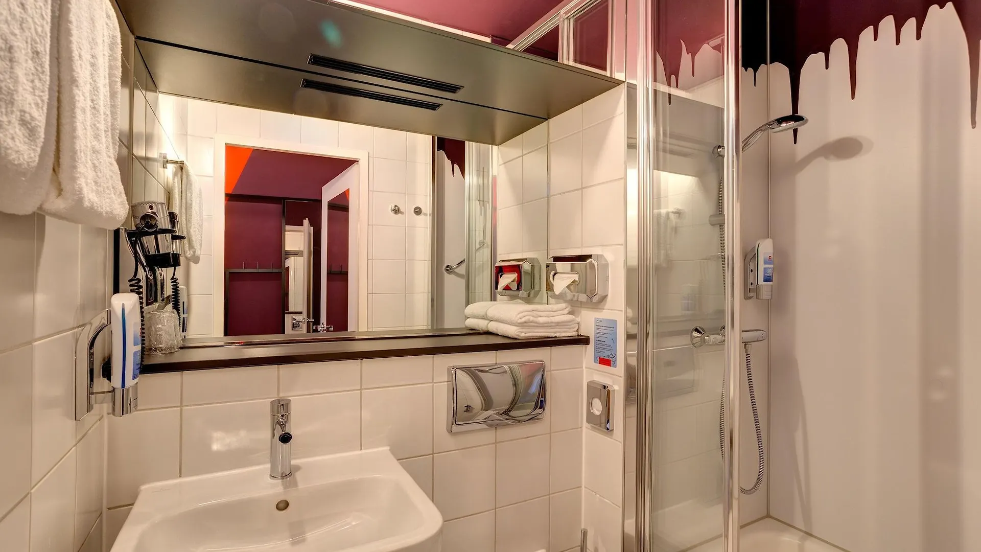 Meininger Hotel Leipzig Hauptbahnhof