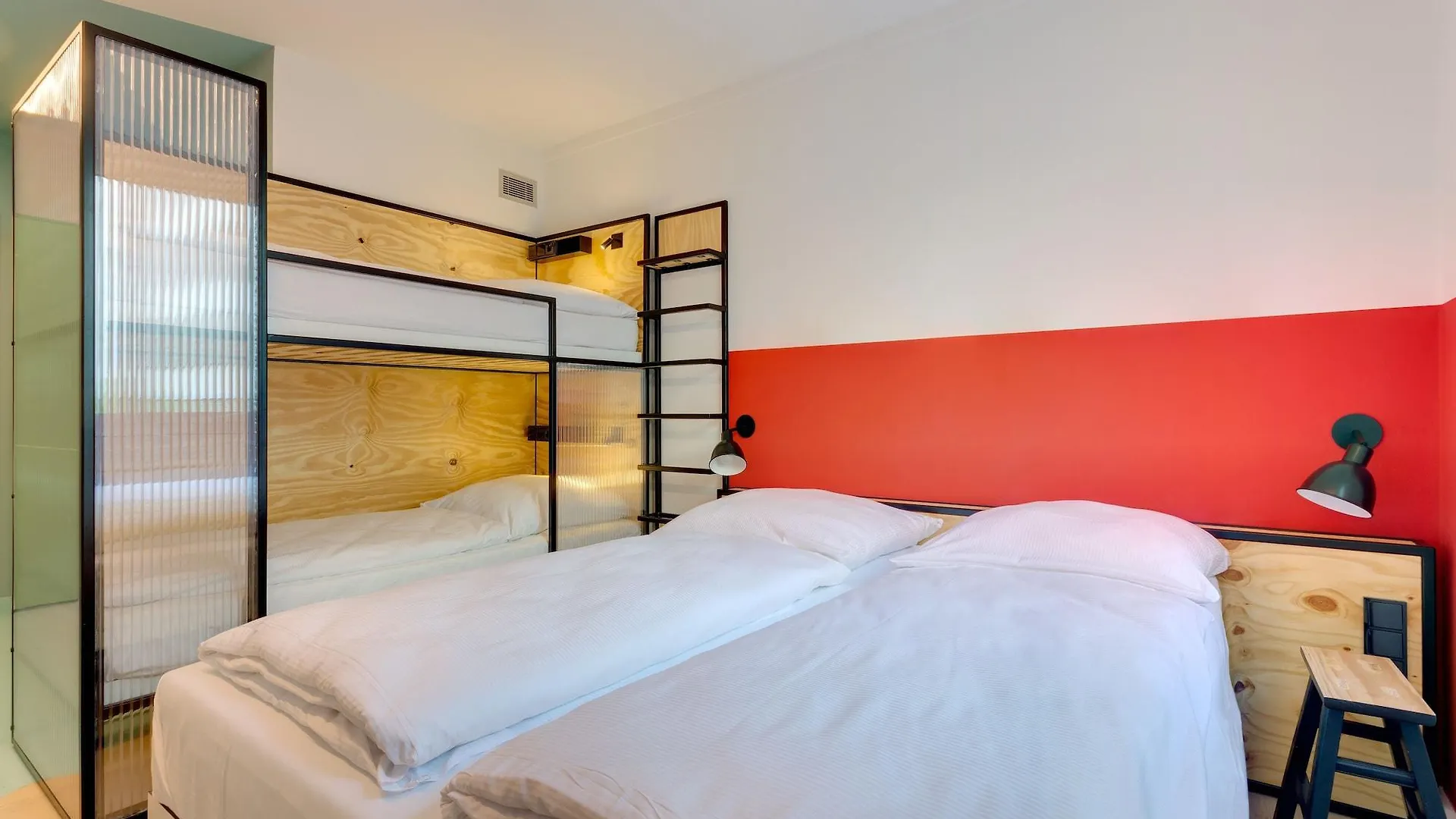 Meininger Hotel Leipzig Hauptbahnhof