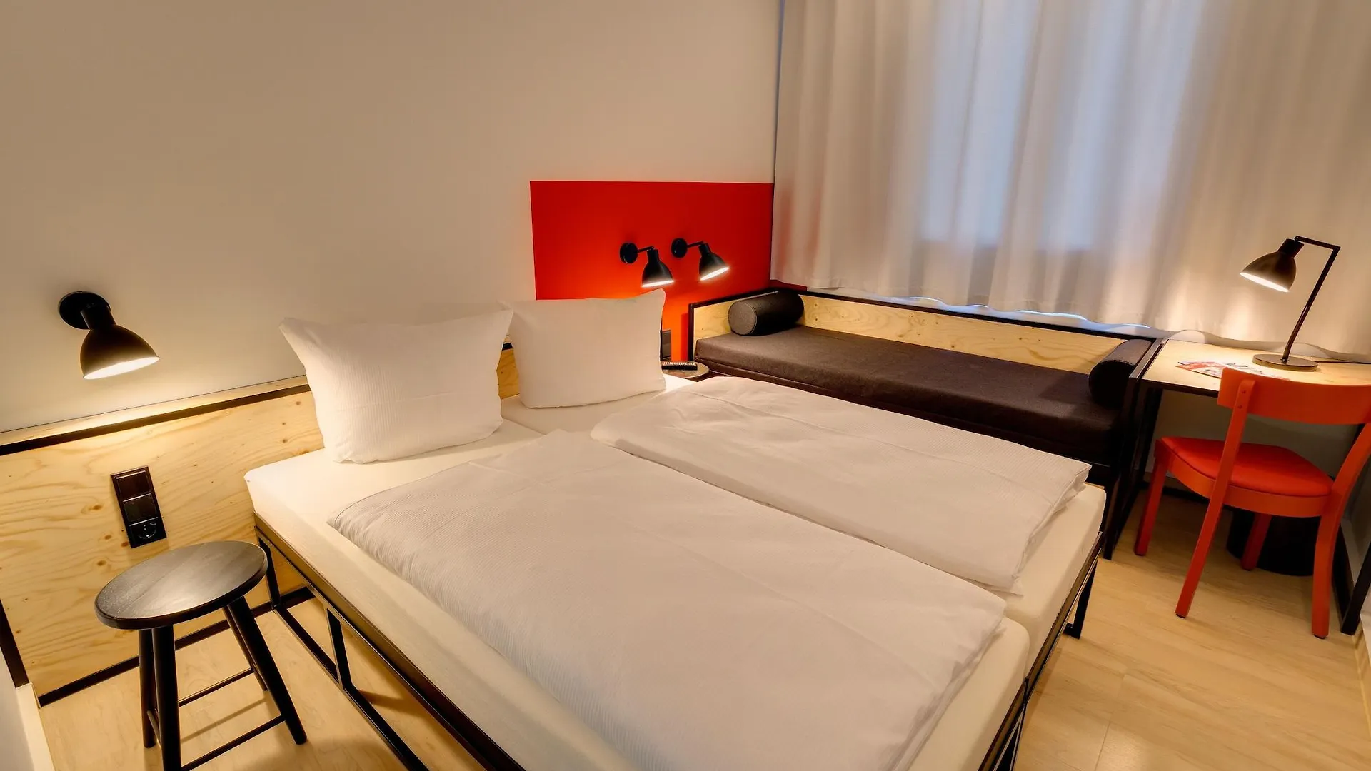 Meininger Hotel Leipzig Hauptbahnhof