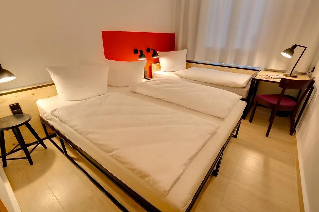 Meininger Hotel Leipzig Hauptbahnhof