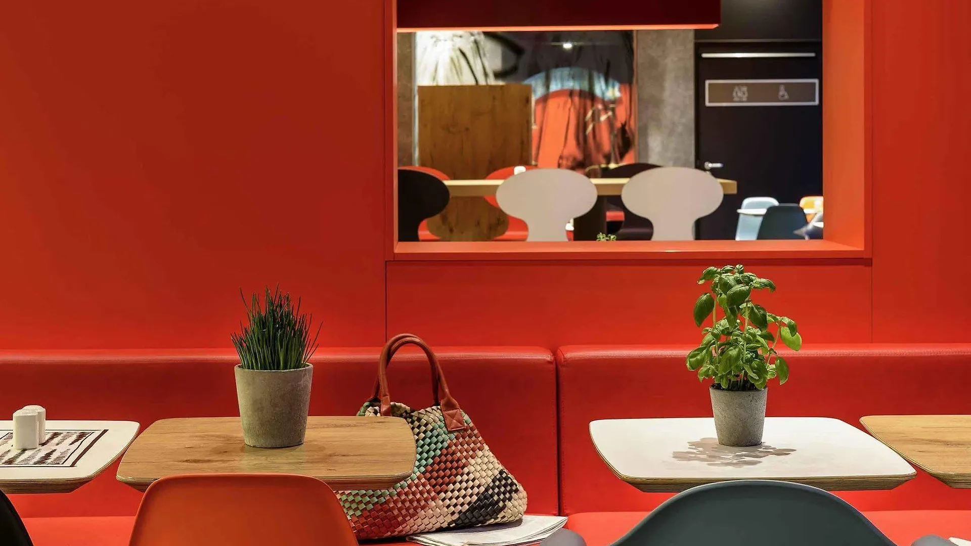 Meininger Hotel Leipzig Hauptbahnhof